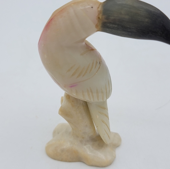 Vintage Carved Stone Toucan Figurine, 1970s Souvenir Collectible - Picture 6 of 11